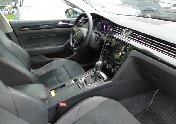 Volkswagen Arteon cena 109900 przebieg: 98759, rok produkcji 2018 z Bielawa małe 466